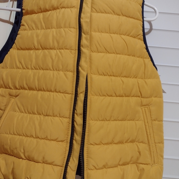 CARTER'S SIZE 8 FOR BOY - Picture 6 of 6